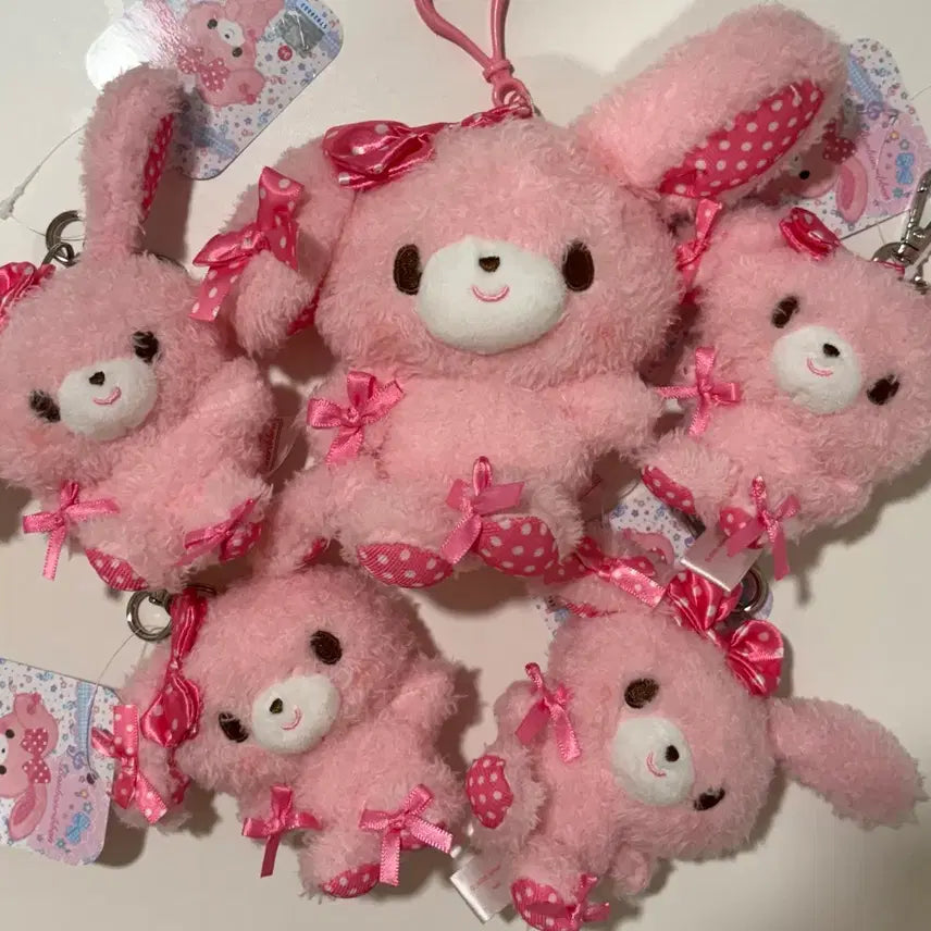 [SOLD OUT] 산리오 봉봉리본 인형 키링 핑크색