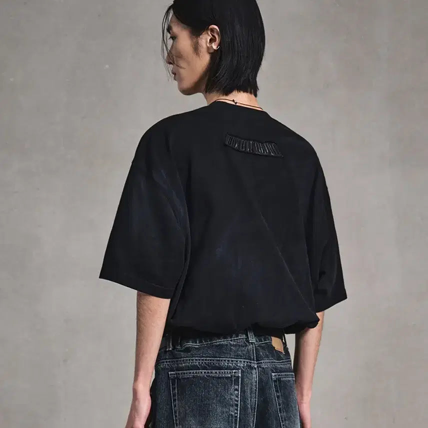 [BUNJANG] Elmood ASTRO Patchwork Pigment Dyed Half Black T-shirt / 엘무드 ASTRO 패치워크 피그다잉 하프 블랙 반팔 티셔츠 44