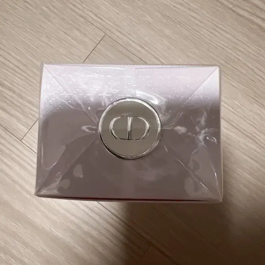 [SOLD OUT] 새상품 디올 미스디올 프레쉬 로즈 바디 오일100ml