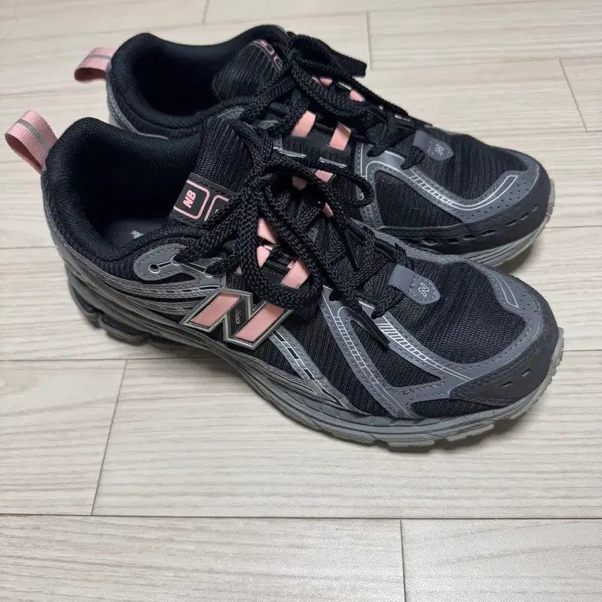 [BUNJANG] New Balance 1906R M1906rhc Black Pink Moon Sneakers / 뉴발란스 m1906rhc 블랙핑크문 280