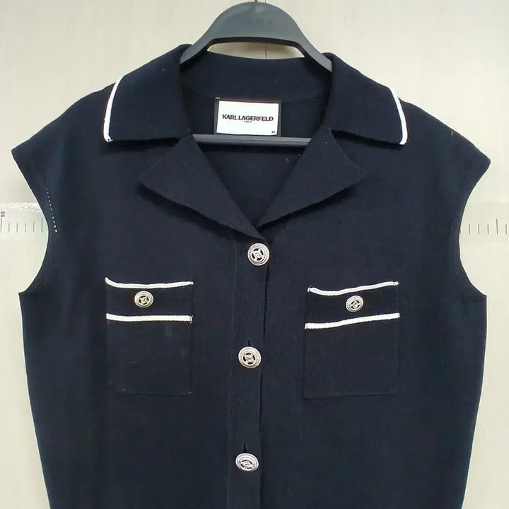 [BUNJANG] Karl Lagerfeld Black Knit Vest / 칼 라거펠트 블랙 니트 조끼