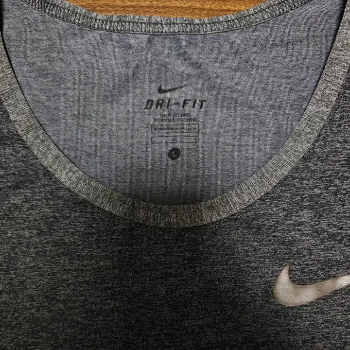 [BUNJANG] Nike Sleeveless Shirt / 나이키 민소매 (L, 가단 48.5 cm)
