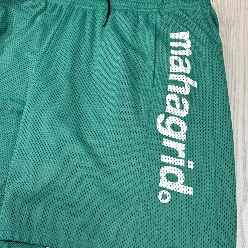 [BUNJANG] Mahagrid Mesh Shorts L / 마하그리드 메쉬 숏팬츠 L 상태s