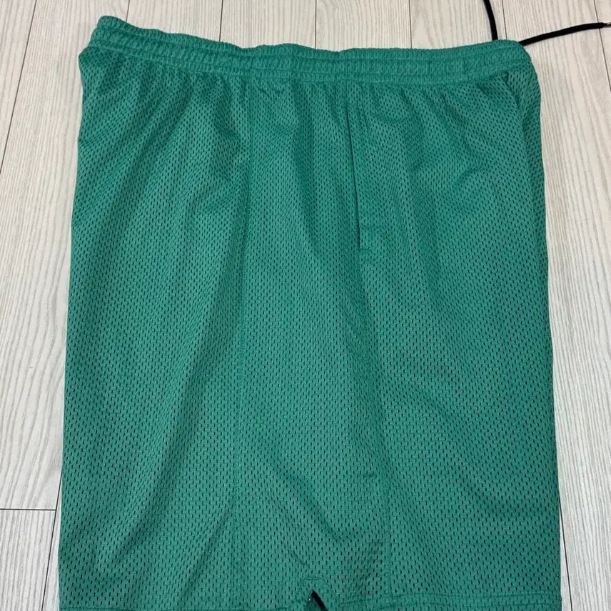 [BUNJANG] Mahagrid Mesh Shorts L / 마하그리드 메쉬 숏팬츠 L 상태s