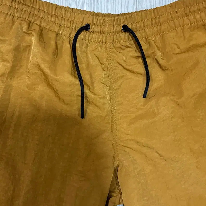 [BUNJANG] Mahagrid Nylon Shorts L / 마하그리드 나일론 숏팬츠 L 상태s