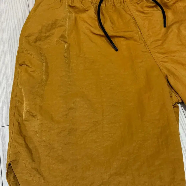[BUNJANG] Mahagrid Nylon Shorts L / 마하그리드 나일론 숏팬츠 L 상태s