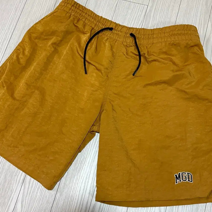 [BUNJANG] Mahagrid Nylon Shorts L / 마하그리드 나일론 숏팬츠 L 상태s