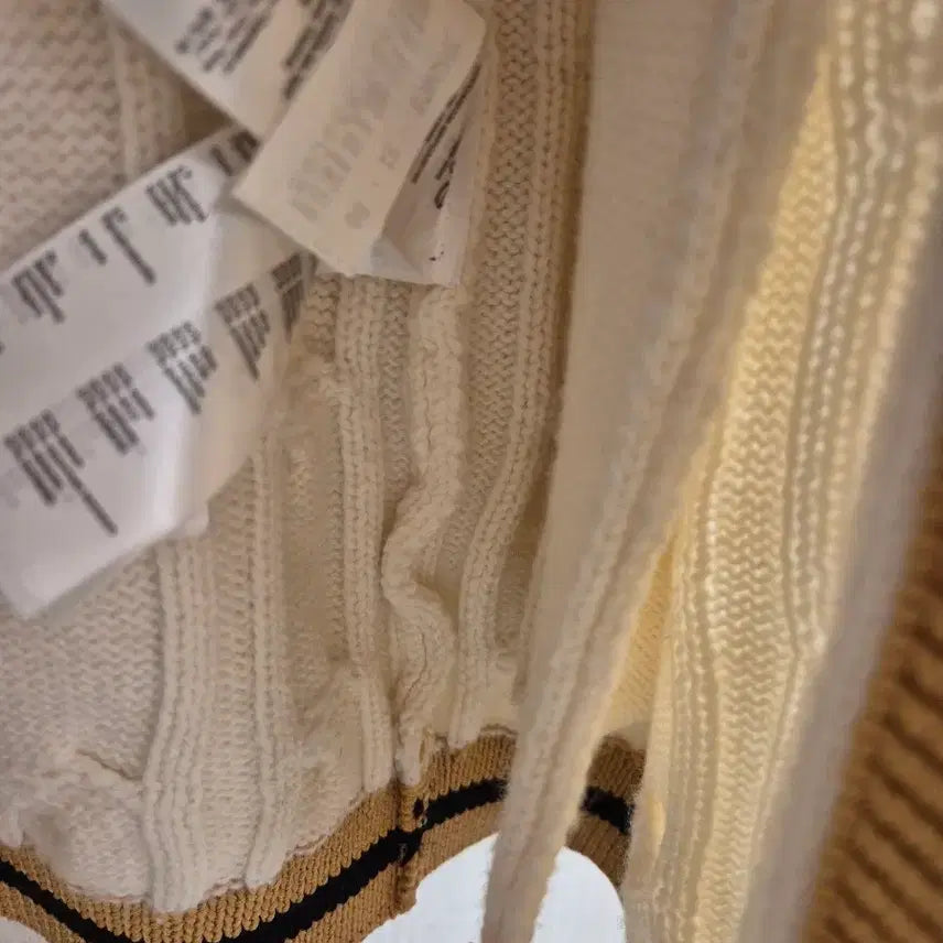[BUNJANG] System Cable Knit Cardigan / 시스템 케이블 가디건