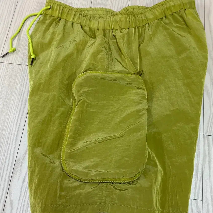 [BUNJANG] Massnoun Nylon Shorts - L / 매스노운 포켓 나일론 숏팬츠 L 상태s