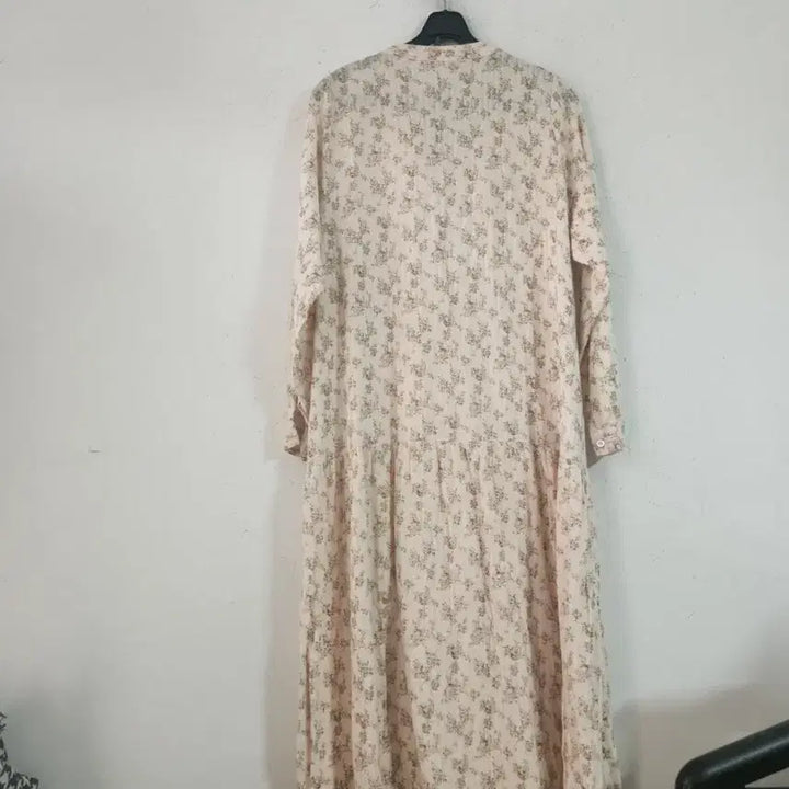 [BUNJANG] Floral Long Dress with Frill Detail / 플라워 롱 원피스 잔꽃무늬 프릴 장식
