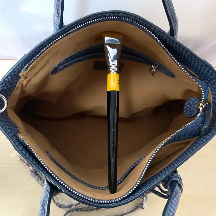 [BUNJANG] DELICATO Leather Tote Bag / 델리까또(DELICATO) 천연소가죽 토드백 저렴하게 올려요~