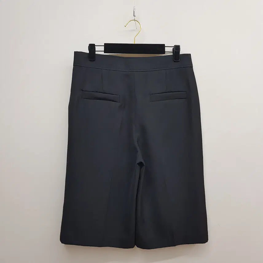 [SOLD OUT] 모조에스핀 2022 와이드 하프 슬랙스  66사이즈