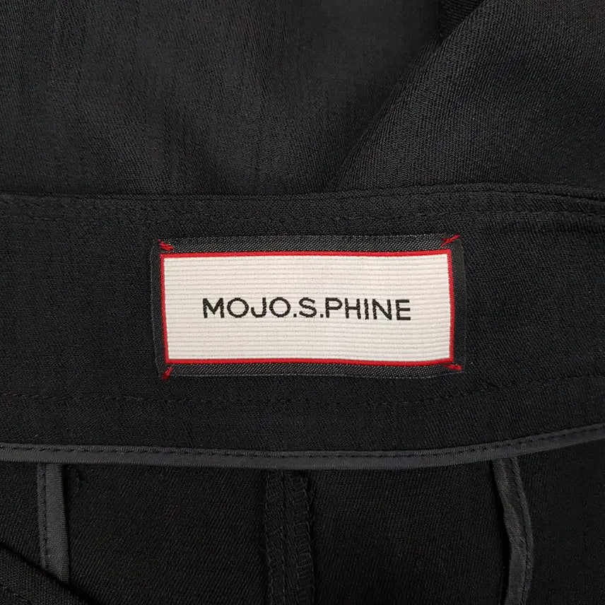[SOLD OUT] 모조에스핀 2022 와이드 하프 슬랙스  66사이즈
