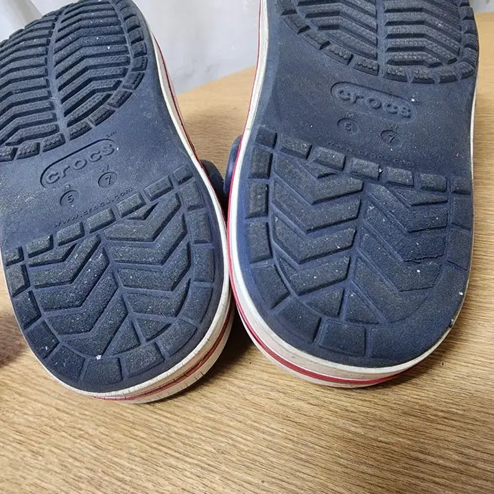 [BUNJANG] Crocs Shoes, Mixed Size / 크록스 신발 235 240