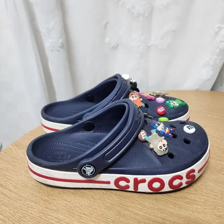 [BUNJANG] Crocs Shoes, Mixed Size / 크록스 신발 235 240