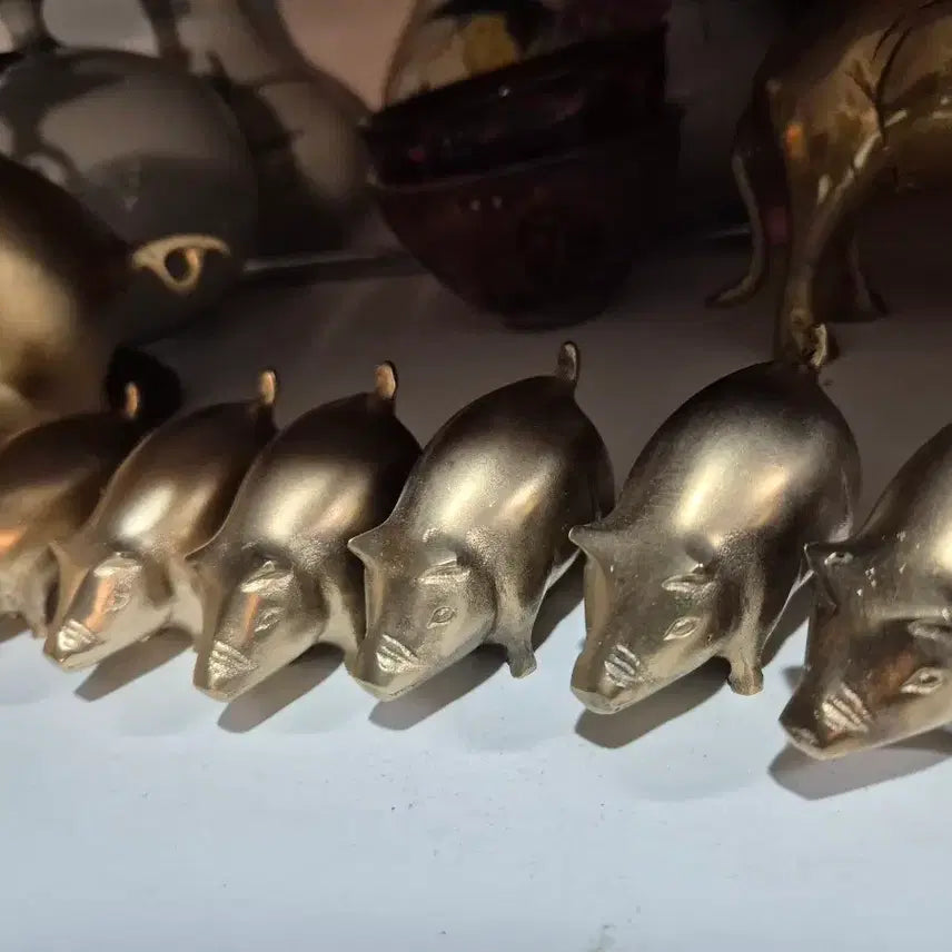 [BUNJANG] Bronze Pig Sculpture Set / 황동돼지 브론즈7점