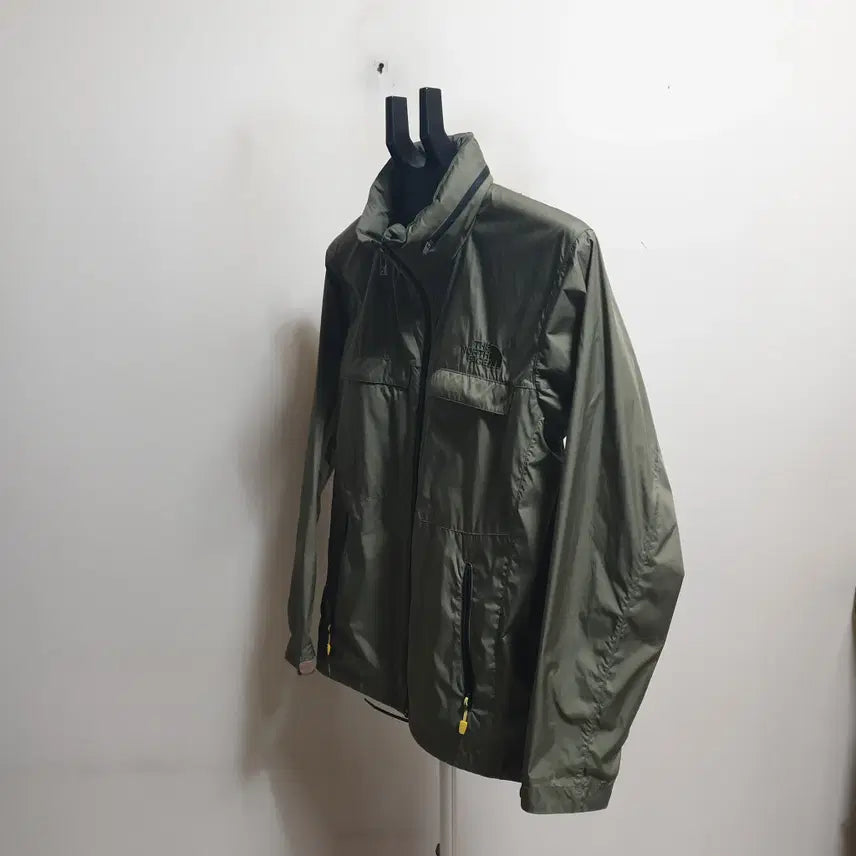 [BUNJANG] The North Face Windbreaker Jacket (100-105) / 노스페이스 바람막이점퍼/자켓/100-105