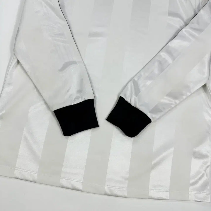 [BUNJANG] Adidas Center Logo Three-Stripe Football Training Long Sleeve / (M) 아디다스 센터로고 삼선 풋볼 트레이닝 롱슬리브