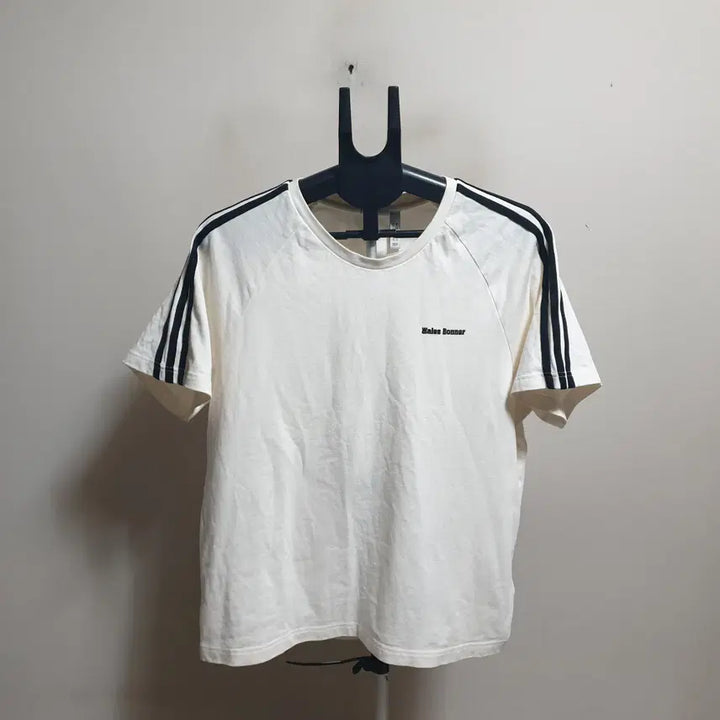 [BUNJANG] Adidas Short Sleeve T-shirt / 아디다스 반팔티셔츠/100