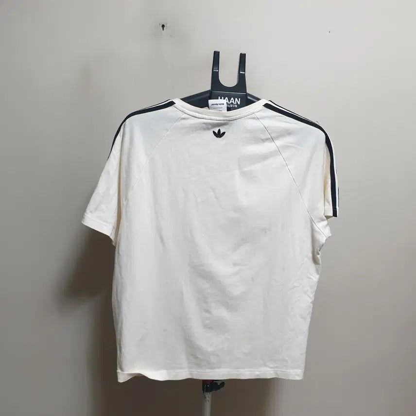 [BUNJANG] Adidas Short Sleeve T-shirt / 아디다스 반팔티셔츠/100