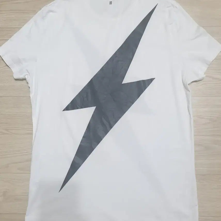 [BUNJANG] Neil Barrett Lightning Print T-shirt White / 닐바렛 번개 프린팅 반팔 티셔츠 화이트