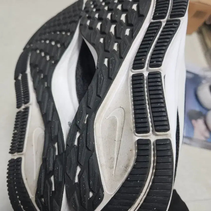 [BUNJANG] Nike Pegasus Black Sneakers 240 / 나이키 페가수스 블랙 운동화 240