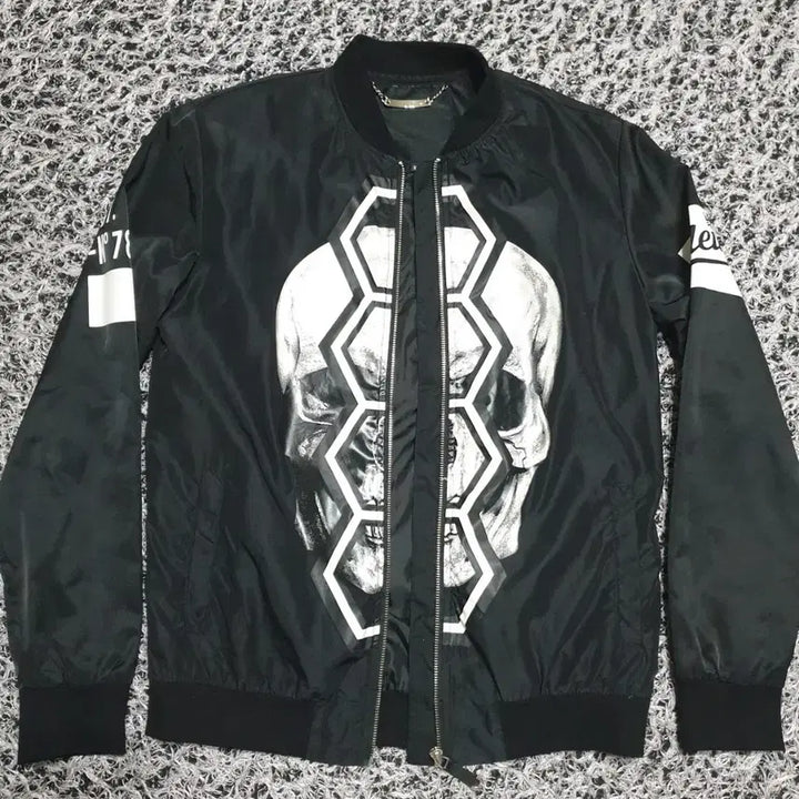 [BUNJANG] Philipp Plein Skull Printed Bomber Jacket / 필립플레인 블랙 스컬 프린팅 봄버 자켓