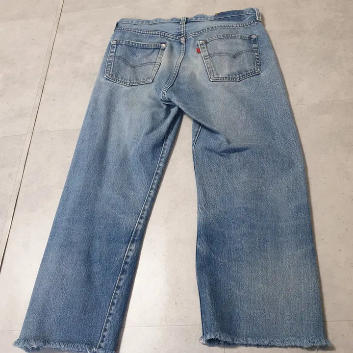 [SOLD OUT] 남성 바지 리바이스 LEVIS 32 청바지 반바지 칠부