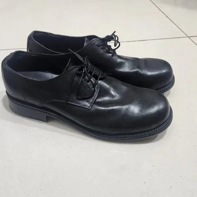 [SOLD OUT] 야세 홀스하이드 더비슈즈 290 (1번 신음)