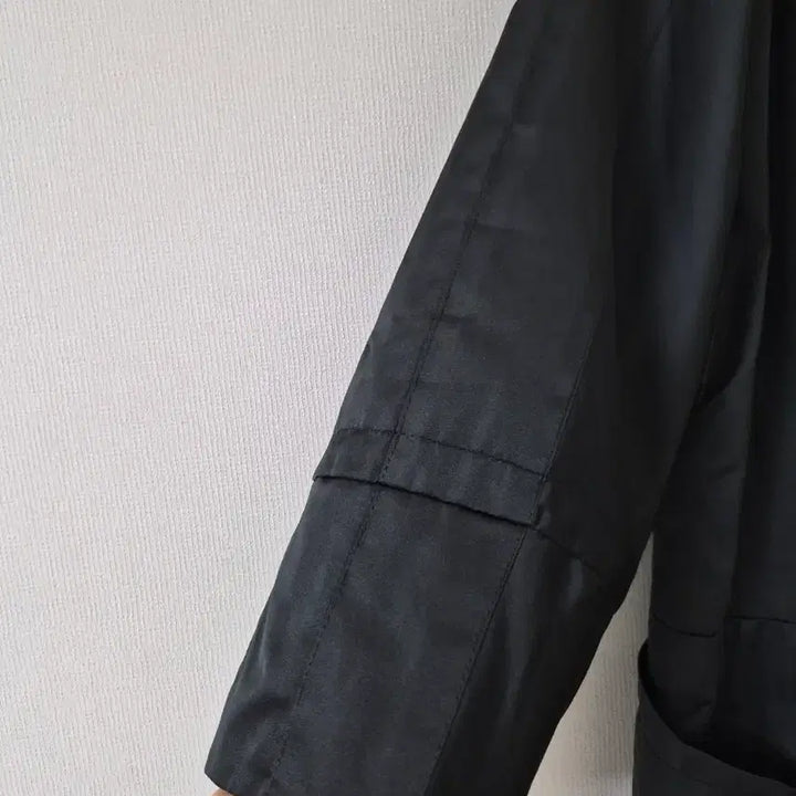 [BUNJANG] TIME Black Double Button Half Coat / [한섬TIME] 블랙 더블 버튼 하프 코트