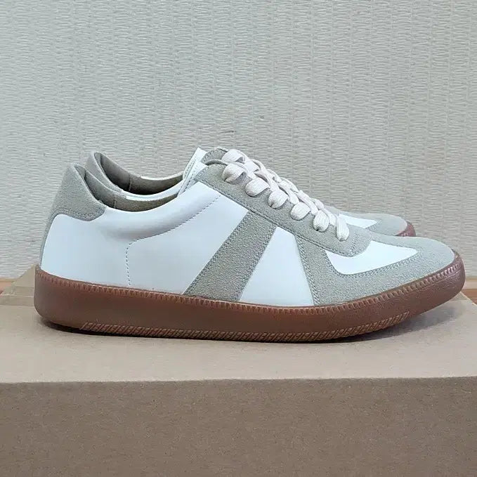 [BUNJANG] 독일군 스니커즈260 남성 운동화 신발 수제화 새상품 / 독일군 스니커즈260 남성 운동화 신발 수제화 새상품