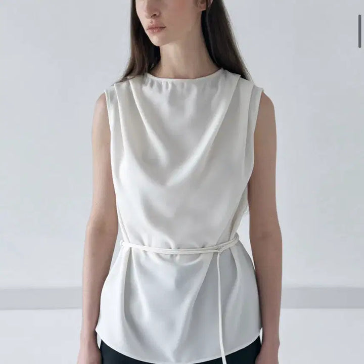 [BUNJANG] Archaic Silky Blouse / 아르카익 실키 블라우스 (새상품)