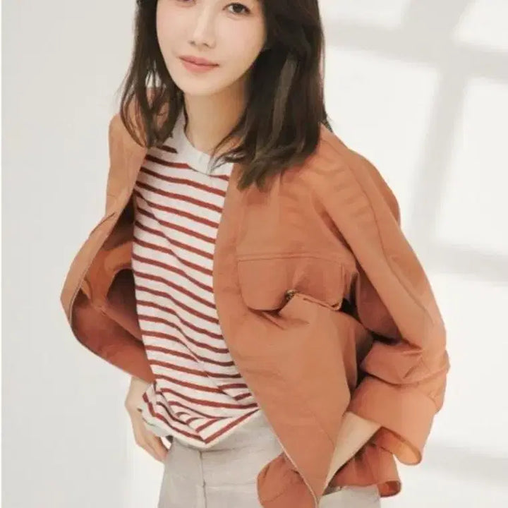 [BUNJANG] 올리비아로렌 바스락 집업점퍼 2024년제품 / 올리비아로렌 바스락 집업점퍼 2024년제품