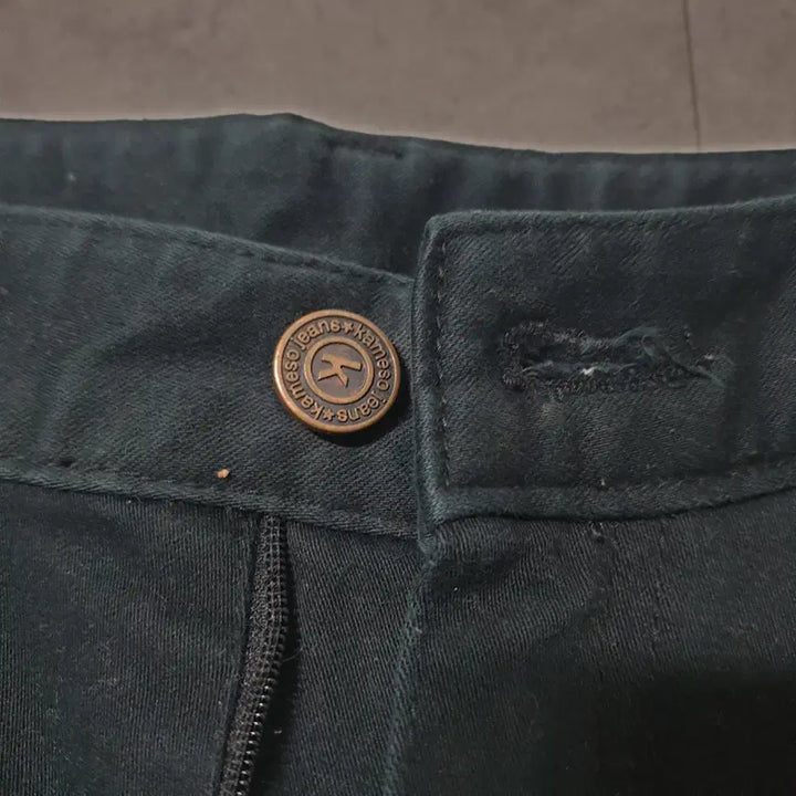 [BUNJANG] 여성 바지 27 KAMESO VASIC JEANS (밑단 확인) 청바지 / 여성 바지 27 KAMESO VASIC JEANS (밑단 확인) 청바지