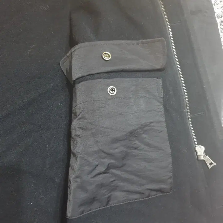 [BUNJANG] HUGO BOSS Black Padded Coat / HUGO BOSS 블랙 패딩코트