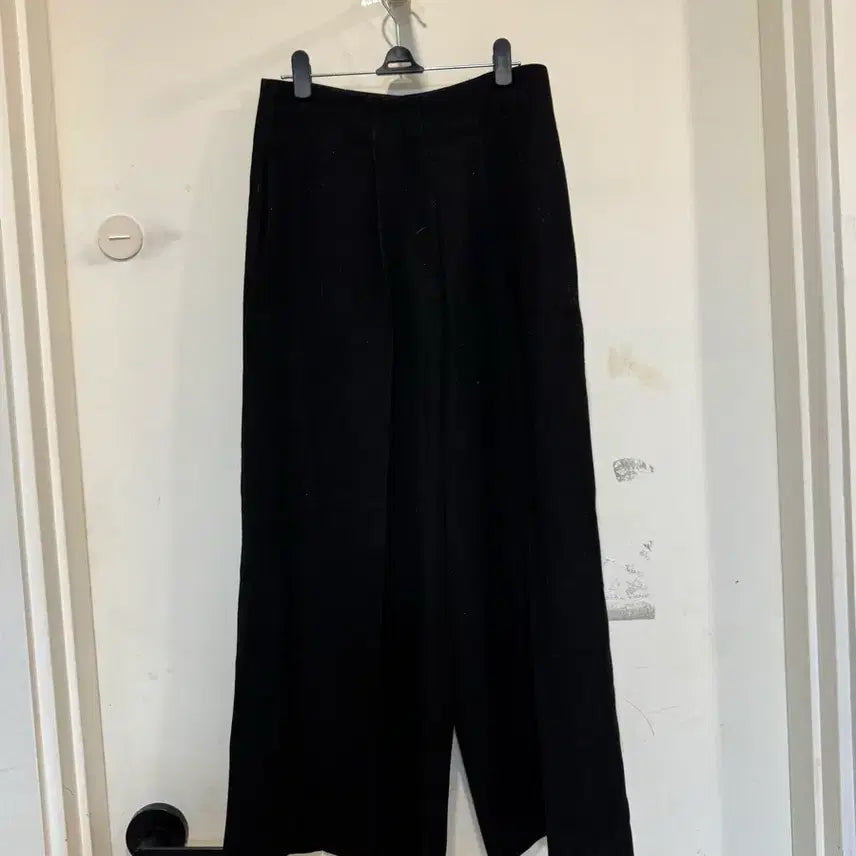 [SOLD OUT] Labambaroom 라밤바룸 쉬머 캐리 팬츠