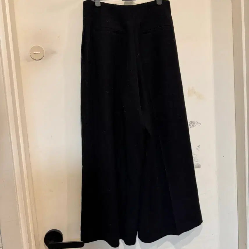 [SOLD OUT] Labambaroom 라밤바룸 쉬머 캐리 팬츠