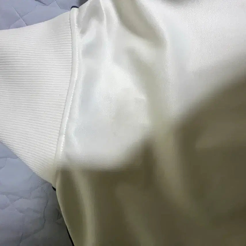 [SOLD OUT] 아디다스 독일 베켄바우어 트랙탑 화이트