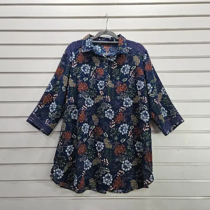 [BUNJANG] Floral Three-Quarter Sleeve Blouse / 플라워 칠부소매 부인복 블라우스 88/보물찾기천사