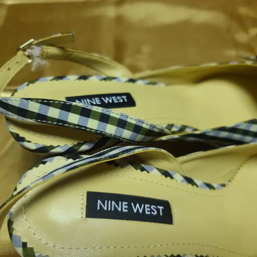 [BUNJANG] Nine West 240 Fit Patterned Shoes / 새상품:나인웨스트 240핏넘이뻐요