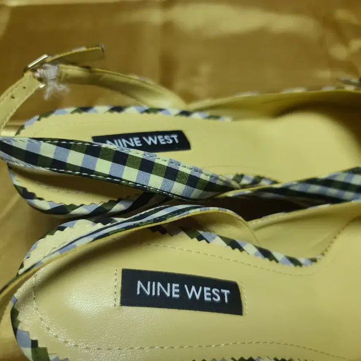 [BUNJANG] Nine West 240 Fit Patterned Shoes / 새상품:나인웨스트 240핏넘이뻐요