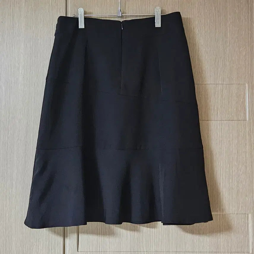 [BUNJANG] Morris Coming Home Black Flare Skirt / 모리스커밍홈. 블랙 플레어스커트 66