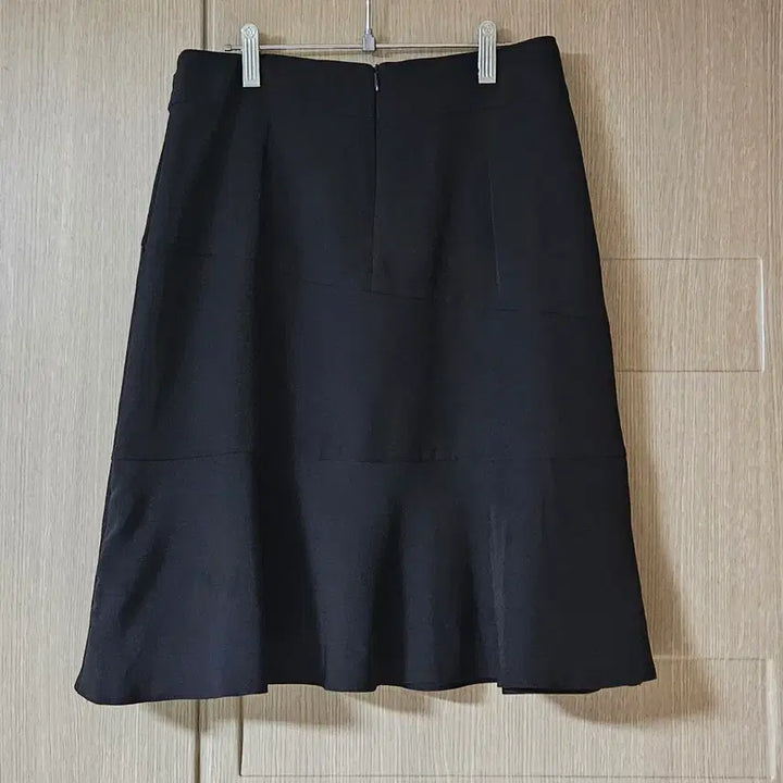 [BUNJANG] Morris Coming Home Black Flare Skirt / 모리스커밍홈. 블랙 플레어스커트 66