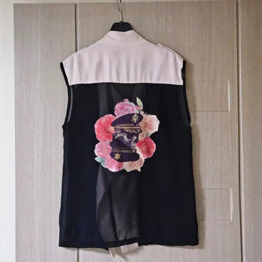 [BUNJANG] Color Block Sheer Vest - Black/Ivory / 배색 시스루 조끼 베스트 블랙/아이보리 66
