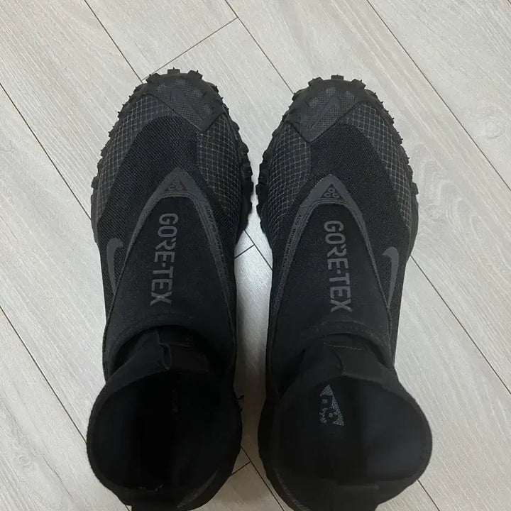 [BUNJANG] Nike ACG Mountain Fly Gore-Tex Black Sneakers / 나이키 ACG 마운틴 플라이 고어텍스 블랙