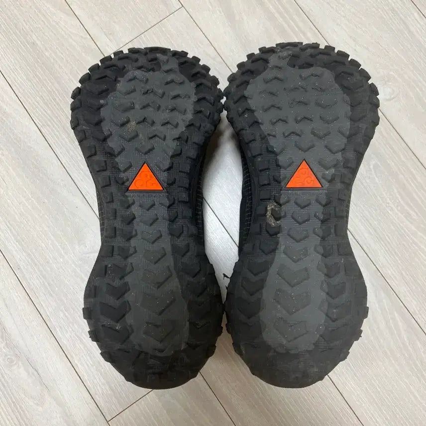 [BUNJANG] Nike ACG Mountain Fly Gore-Tex Black Sneakers / 나이키 ACG 마운틴 플라이 고어텍스 블랙