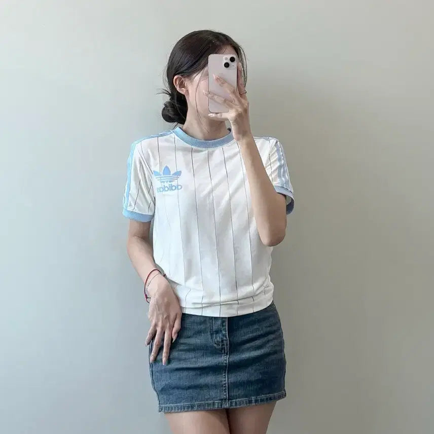 [BUNJANG] Adidas Light Blue Short Sleeve T-shirt / 아디다스 반팔티