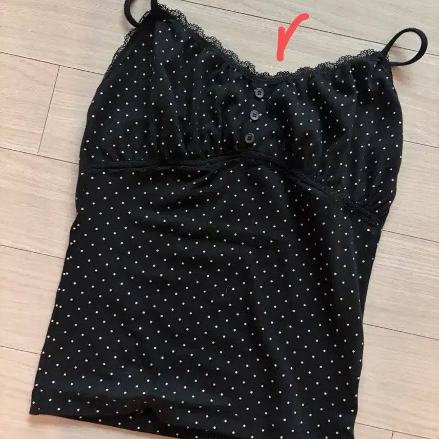 [SOLD OUT] 베르니마켓 디어레이스 슬리브리스