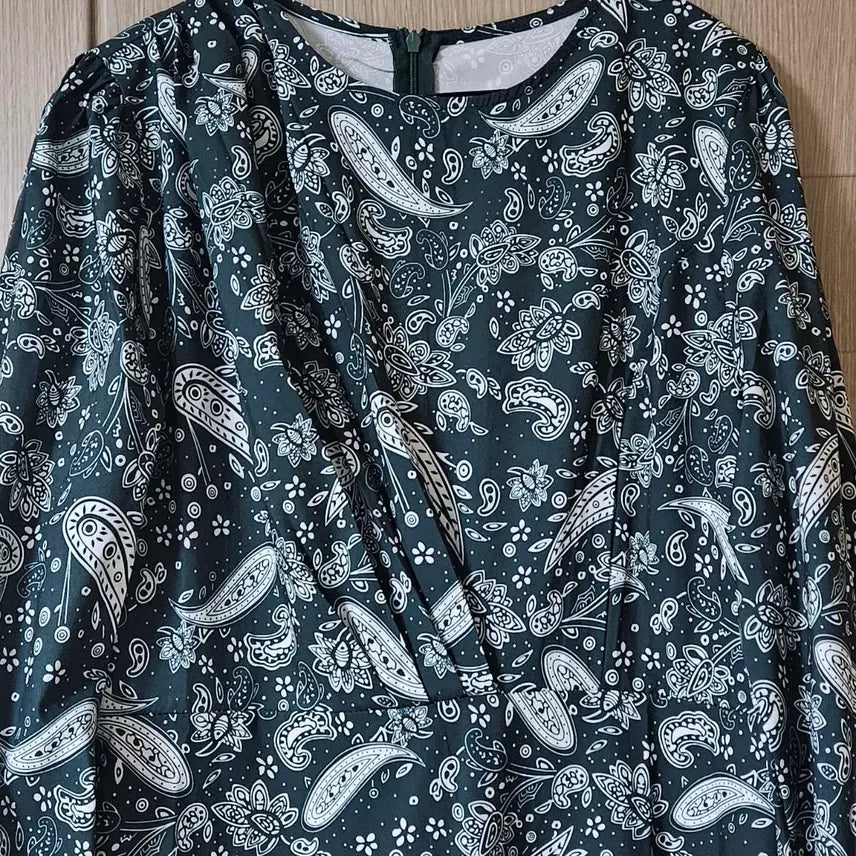 [BUNJANG] Paisley Long Sleeve Maxi Dress 66 / 페이즐리 롱 원피스 긴팔 66