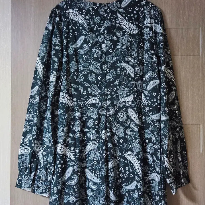 [BUNJANG] Paisley Long Sleeve Maxi Dress 66 / 페이즐리 롱 원피스 긴팔 66